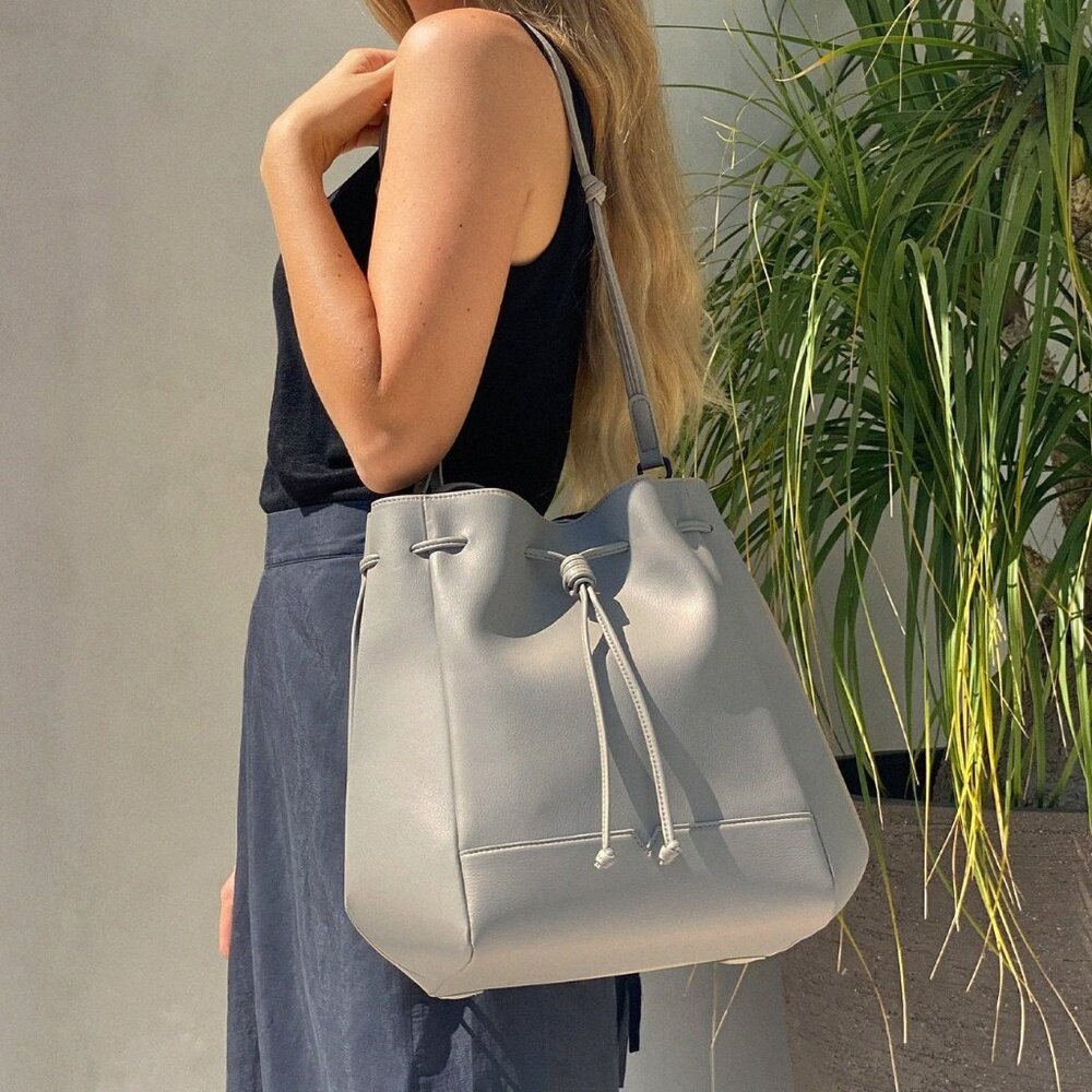 Von Holzhausen - The Large Bucket Backpack - Stone - Vegan Leather (Multi-functi